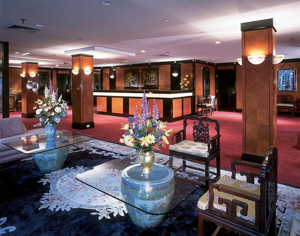 Stamford Suites (Adults Only) Beltér fotó